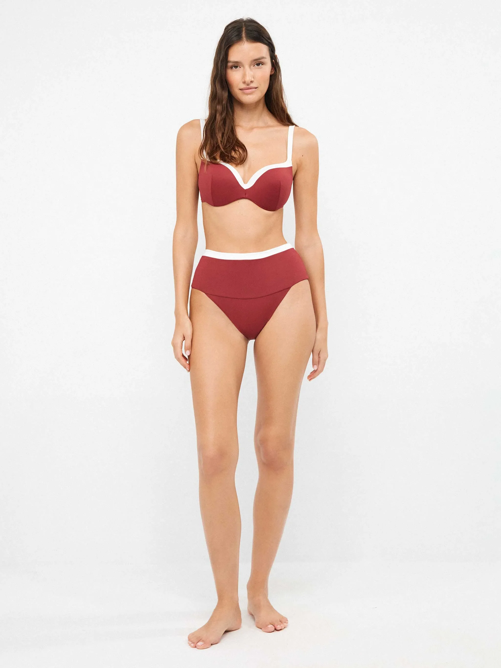Braga bikini alta multiposición bicolor con vivos a contraste