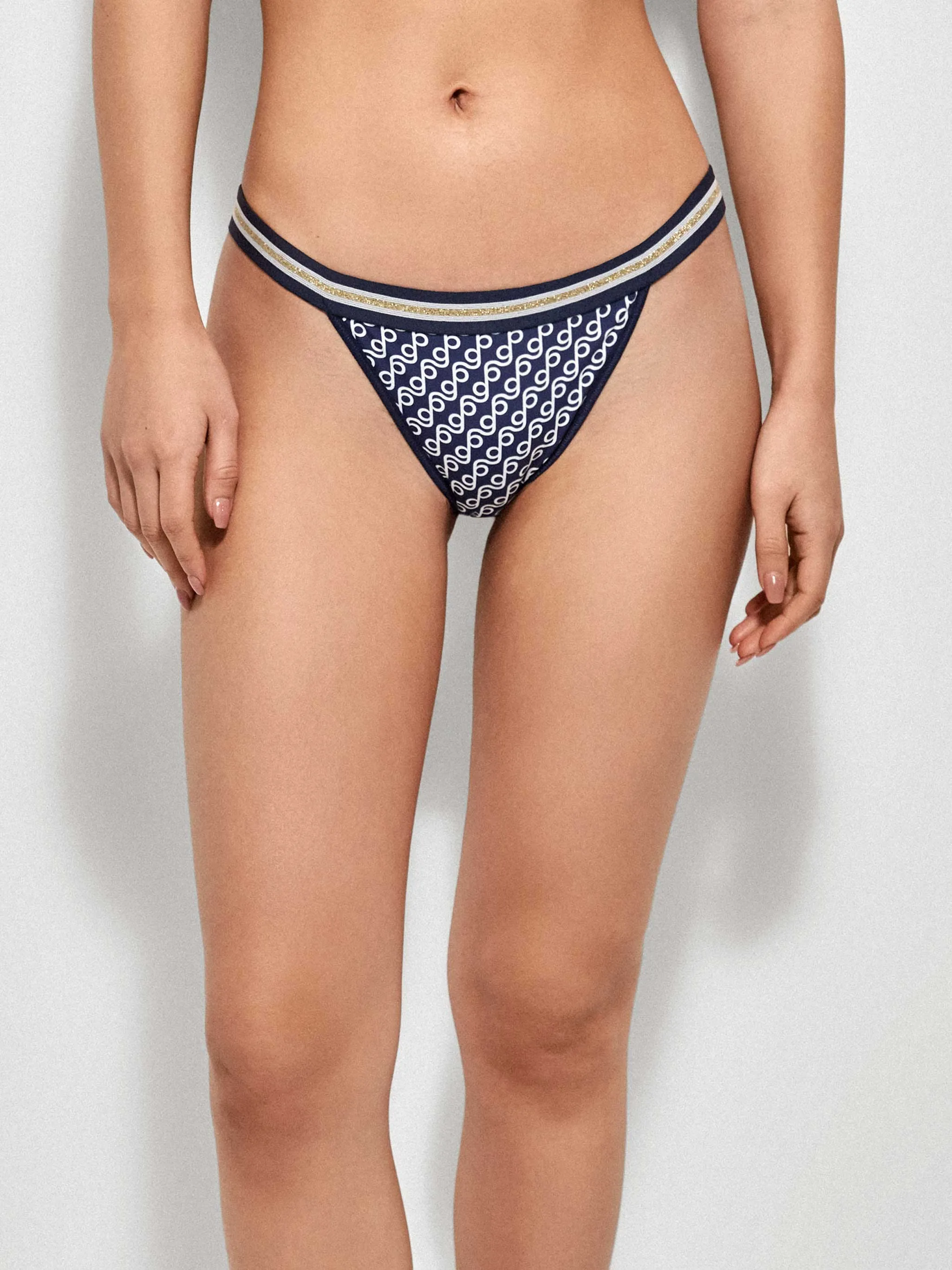 Braga bikini clásica tira de estampado monogram con rayas - Image 2