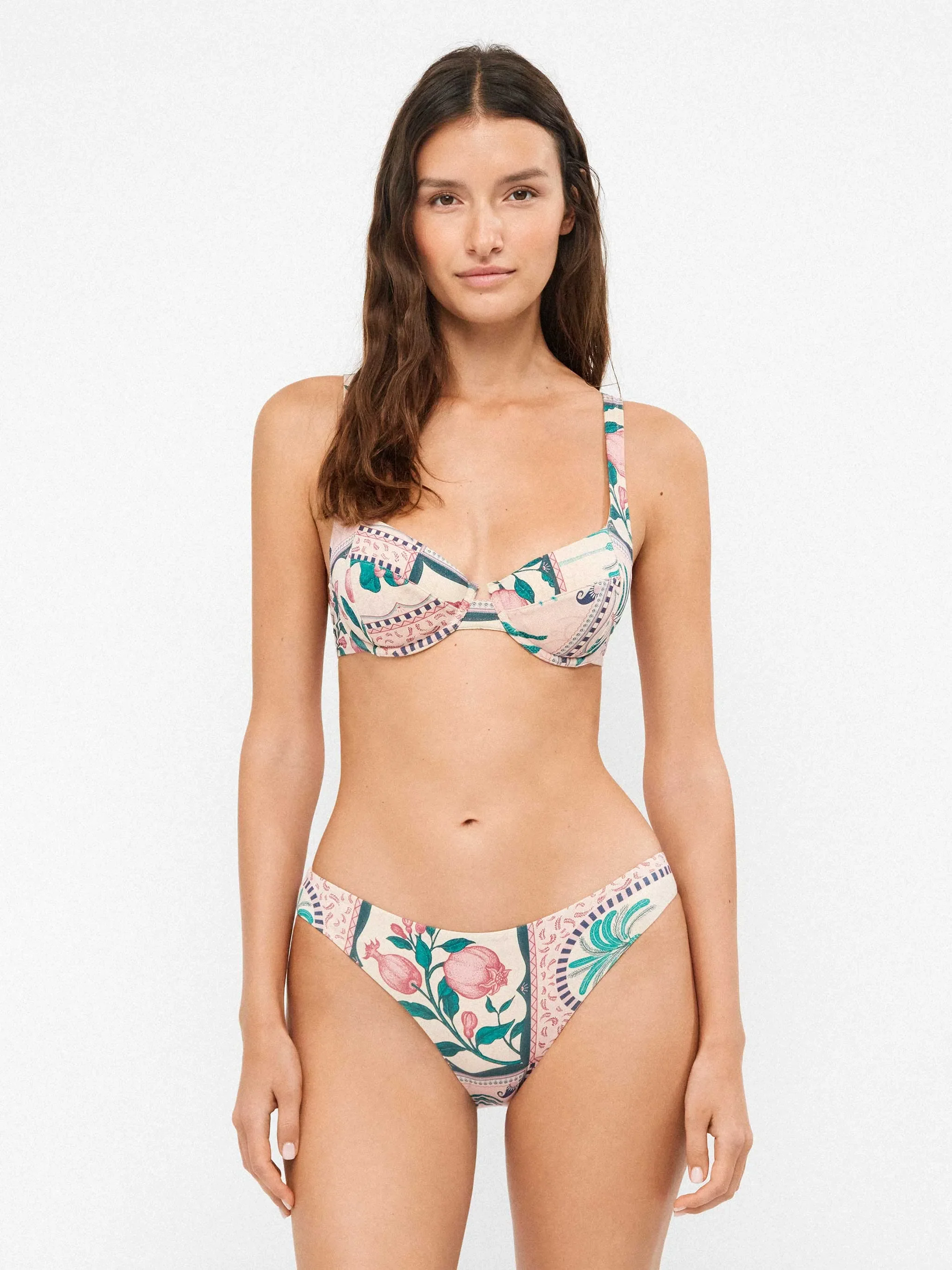 Braga bikini clásica estampada con acabado brillante