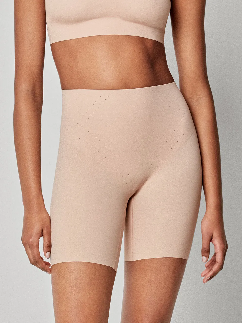 Pantalón reductor moldeador, refuerzo extra control, de microfibra