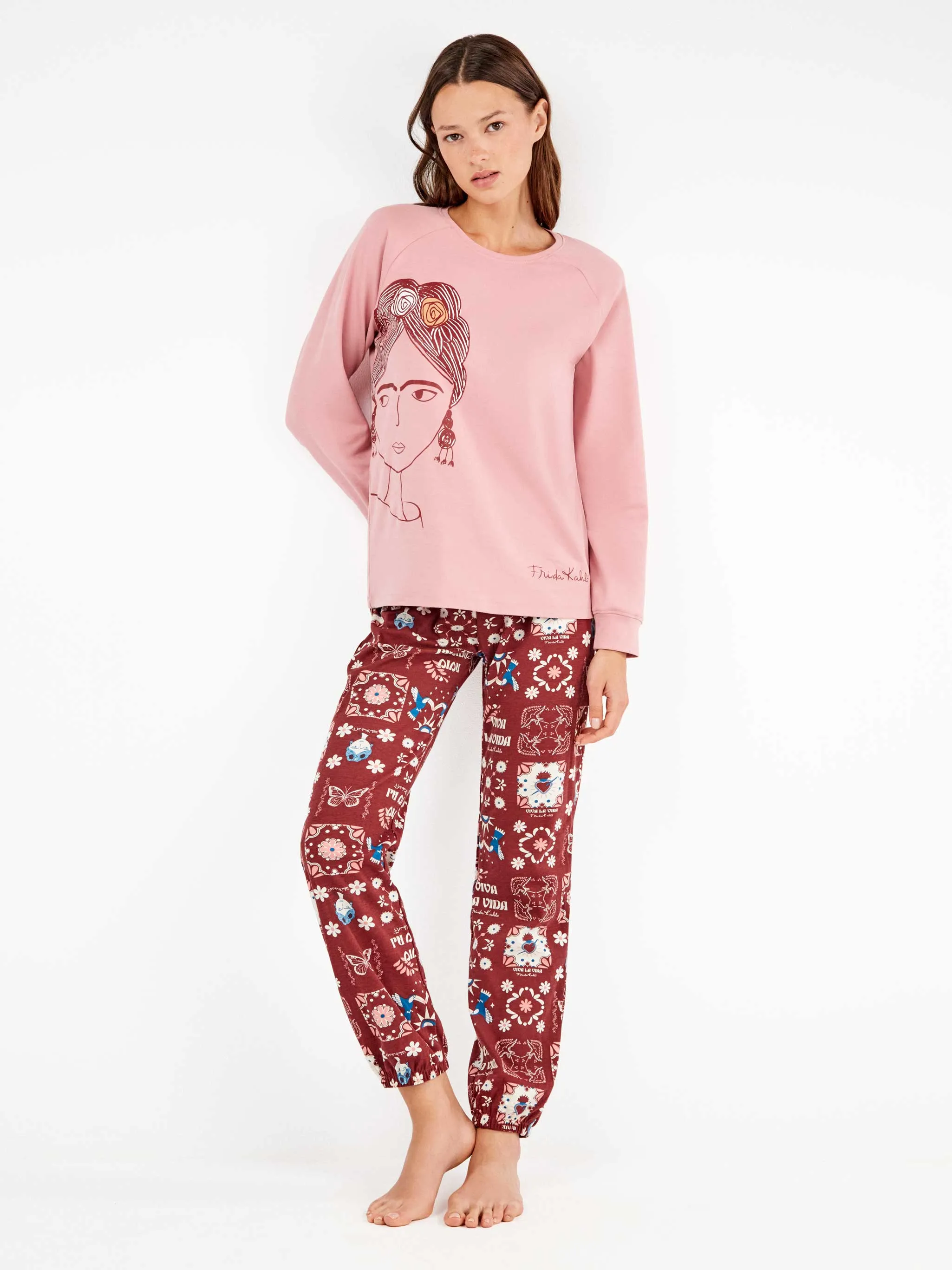 Pijama largo de Frida Kahlo en tejido de punto con algodón