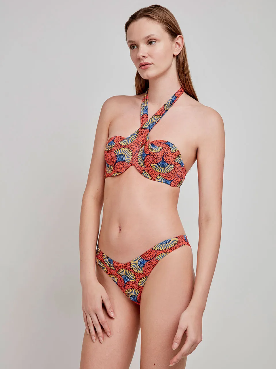 Top bikini multiposición, con aro y foam - Image 3