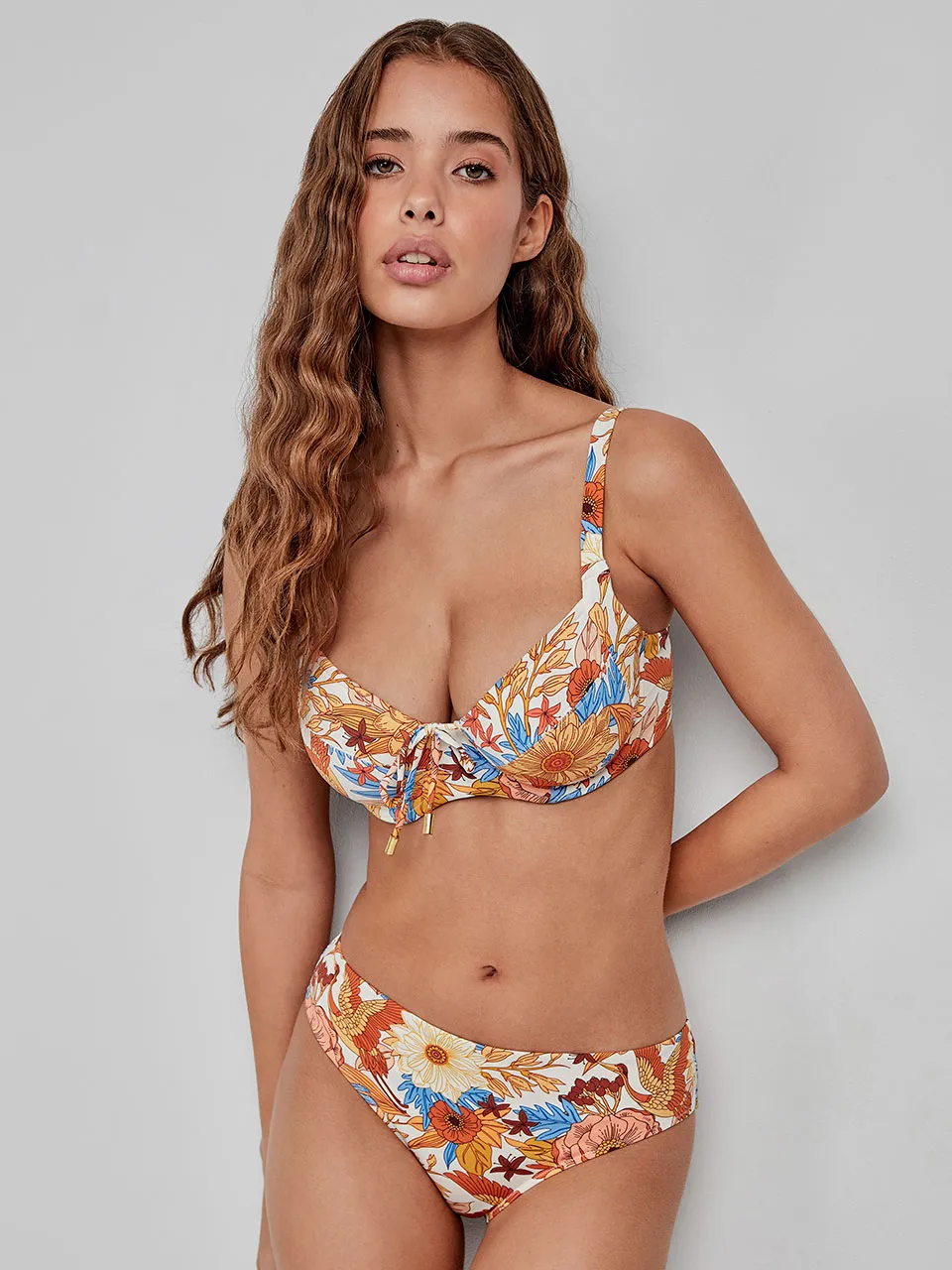 Top bikini capacidad estampado sin foam, con aro y cordón ajuste - Image 5