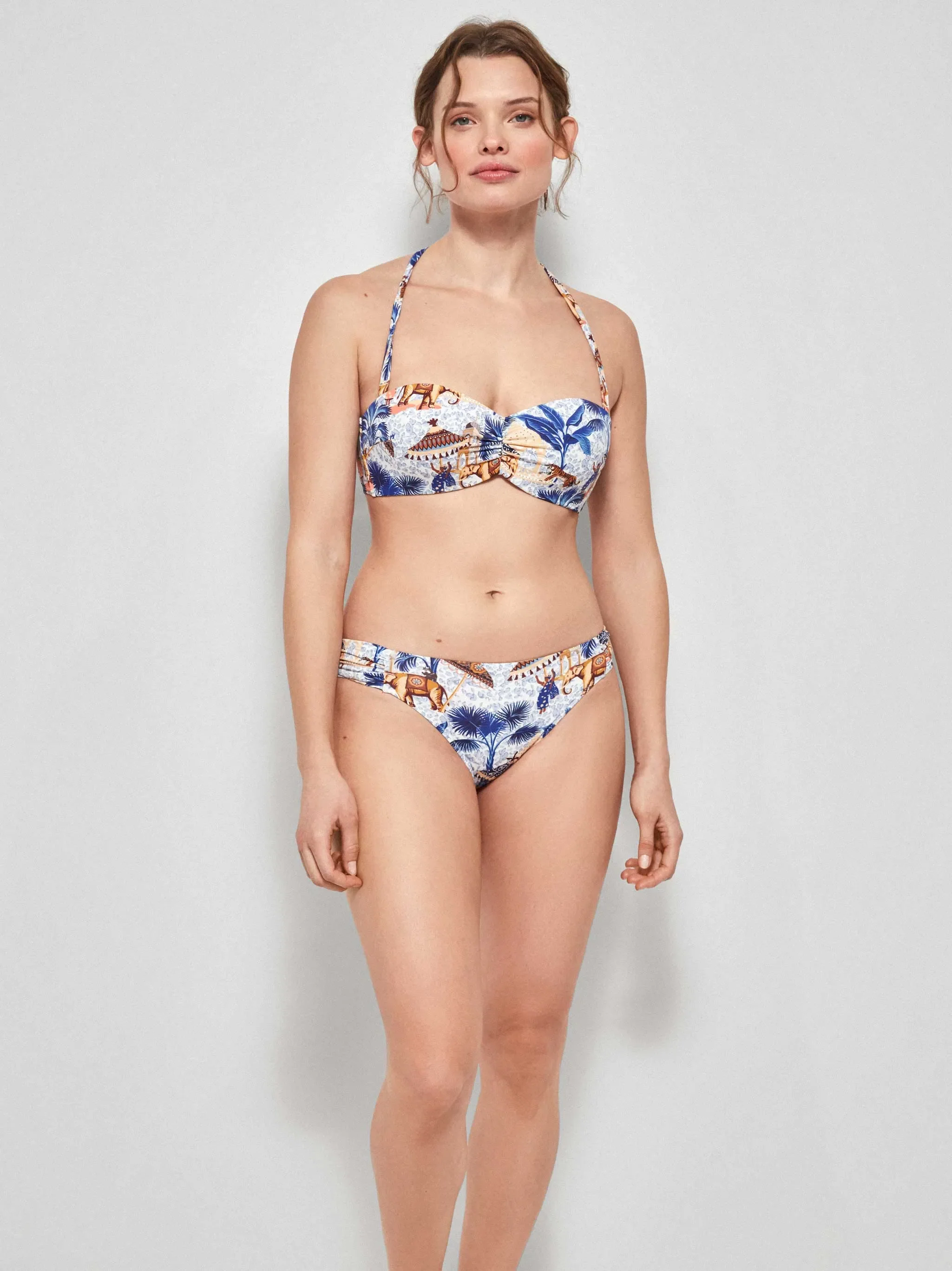 Top bikini bandeau desmontable estampado, con aro y foam - Image 2