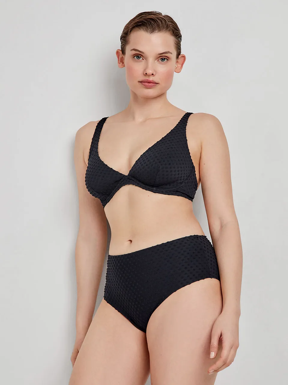 Top bikini capacidad multiposición, sin foam y con aro, de plumetti - Image 3